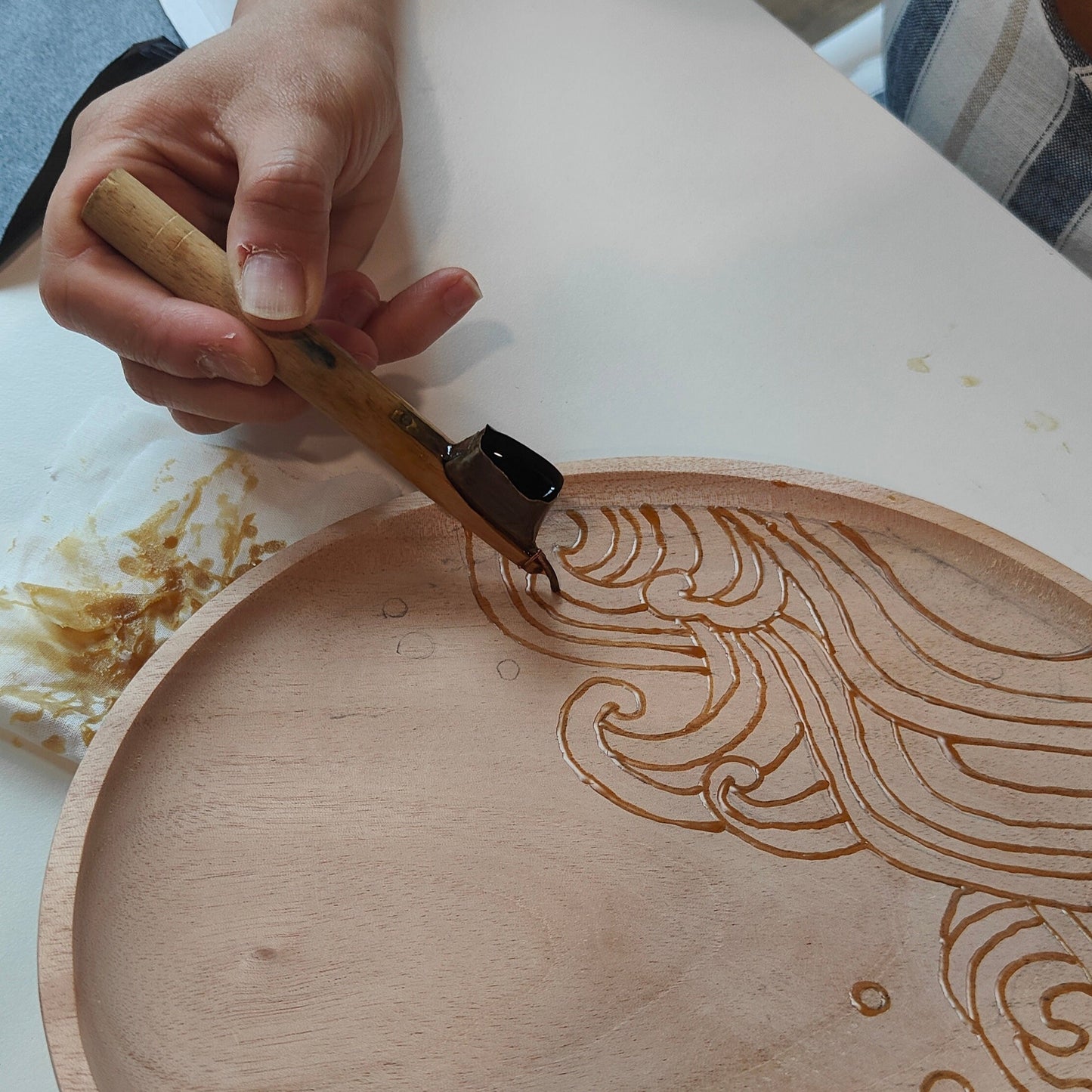 Batik Mahogany Plate Workshop